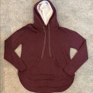 🎄Maurices Maroon Sweatshirt